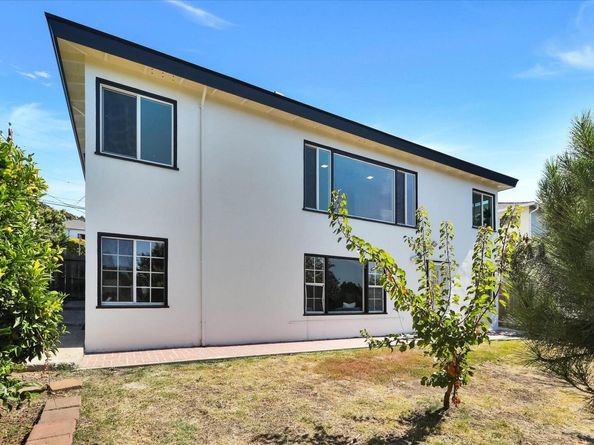 1551 Merced St, Richmond CA 94804