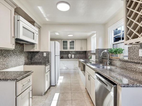 1551 Merced St, Richmond CA 94804