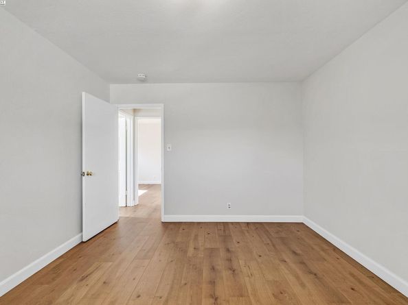 994 Crespi Dr, San Leandro CA 94578