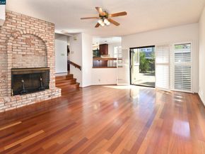 319 Oak Glen Ct, Martinez CA 94553