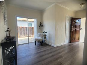 54 Lafayette Ave, Hayward CA 94544