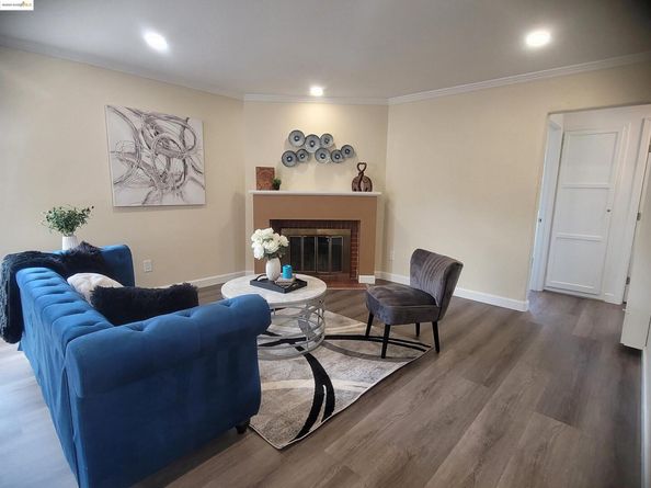 54 Lafayette Ave, Hayward CA 94544