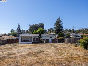 20378 Stanton Ave, Castro Valley CA 94546