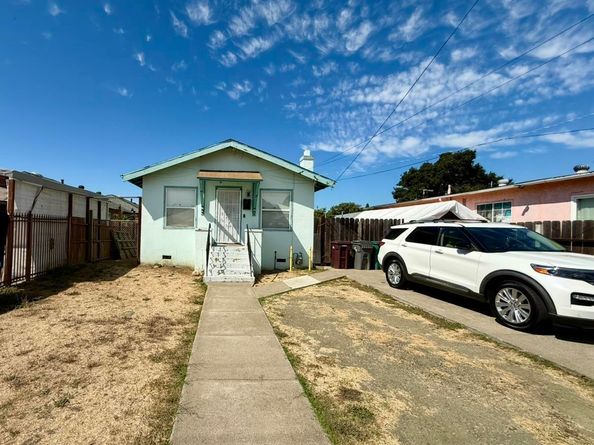 1927 86Th Ave, Oakland CA 94621