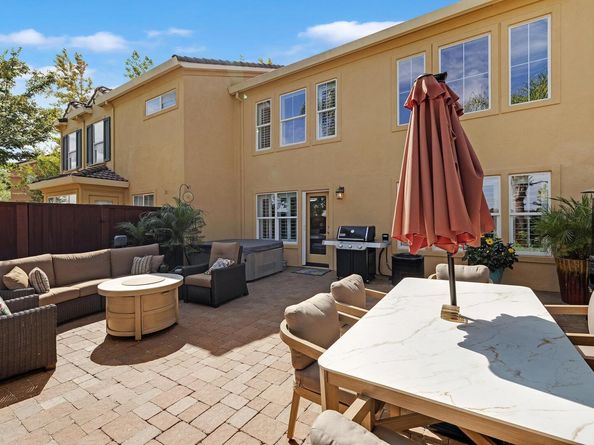 7217 Briza Loop, San Ramon CA 94582