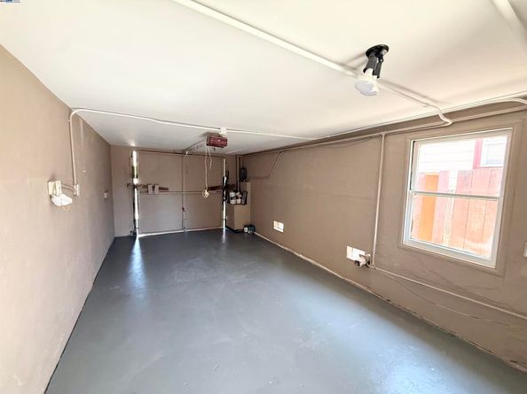 2878 Maricopa Ave, Richmond CA 94804