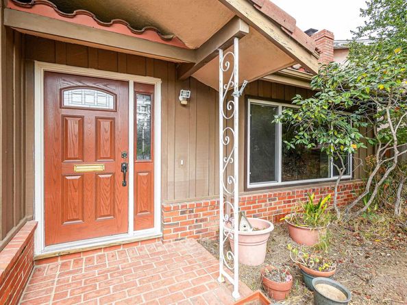 3246 Saddle Dr, Hayward CA 94541