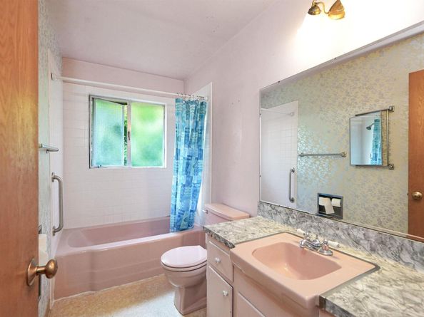 3246 Saddle Dr, Hayward CA 94541