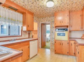 2266 Harborview Dr, San Leandro CA 94577