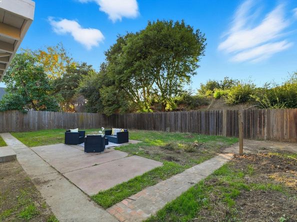 38345 Timpanogas Cir, Fremont CA 94536