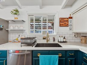 1481 Rieger Ave, Hayward CA 94544