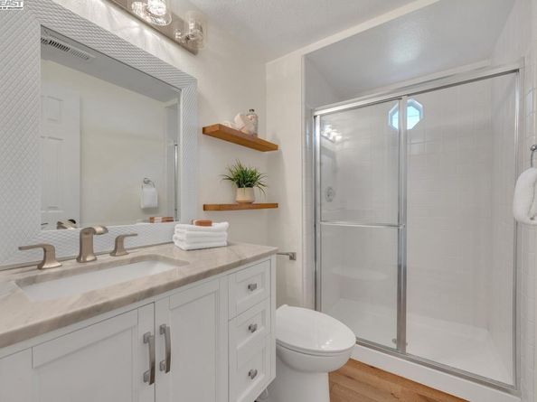 7813 Shady Creek Rd, Dublin CA 94568