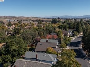 7813 Shady Creek Rd, Dublin CA 94568