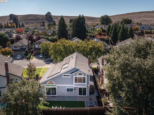 7813 Shady Creek Rd, Dublin CA 94568