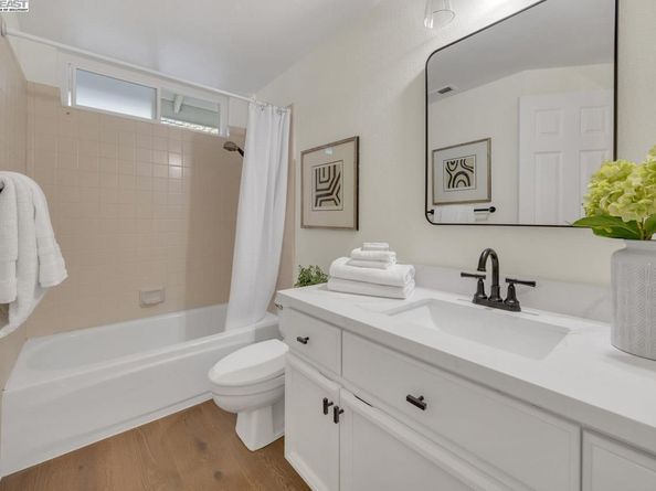 7813 Shady Creek Rd, Dublin CA 94568