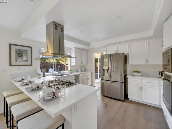 7813 Shady Creek Rd, Dublin CA 94568