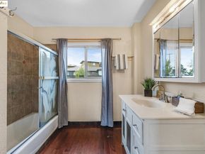 6933 Simson Street, Oakland CA 94605