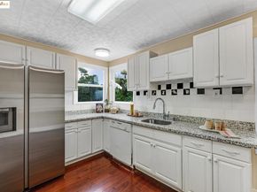 6933 Simson Street, Oakland CA 94605