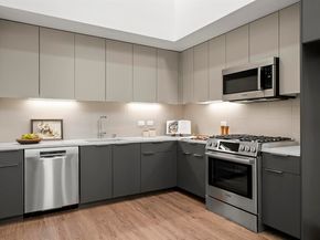 1545 32nd Street 103, Oakland CA 94608