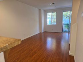 706 City Walk Pl 2, Hayward CA 94541