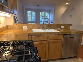 706 City Walk Pl 2, Hayward CA 94541