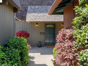 2 Cavendish Ln