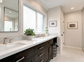 2 Cavendish Ln, Piedmont CA 94602