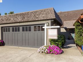 2 Cavendish Ln, Piedmont CA 94602