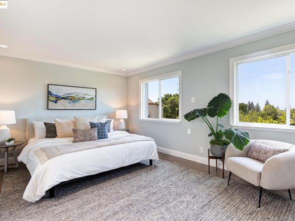 2 Cavendish Ln, Piedmont CA 94602