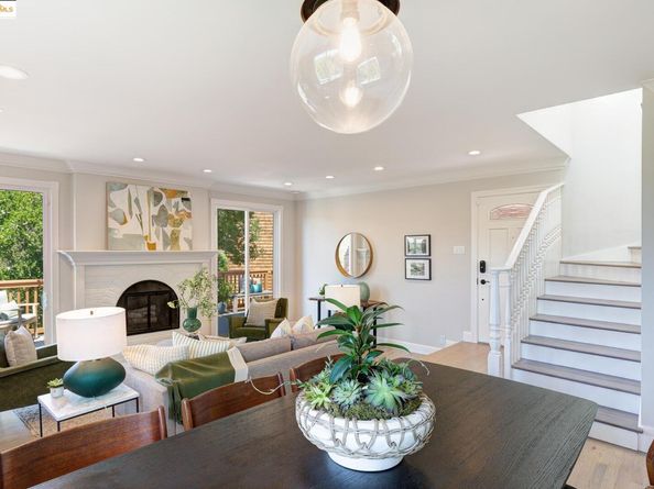 2 Cavendish Ln, Piedmont CA 94602