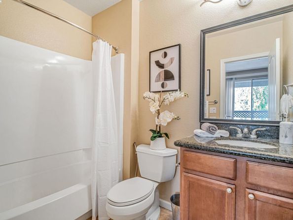 3695 Stevenson Blvd E206, Fremont CA 94538