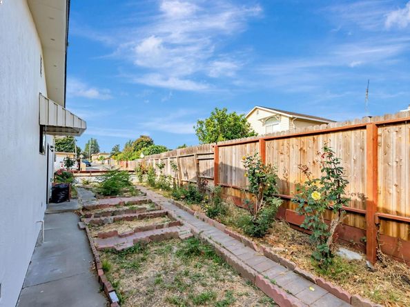 1905 Lovegrove Ave, San Pablo CA 94806