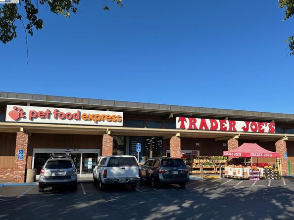 810 Oak Grove Rd 106, Concord CA 94518