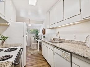 810 Oak Grove Rd 106, Concord CA 94518