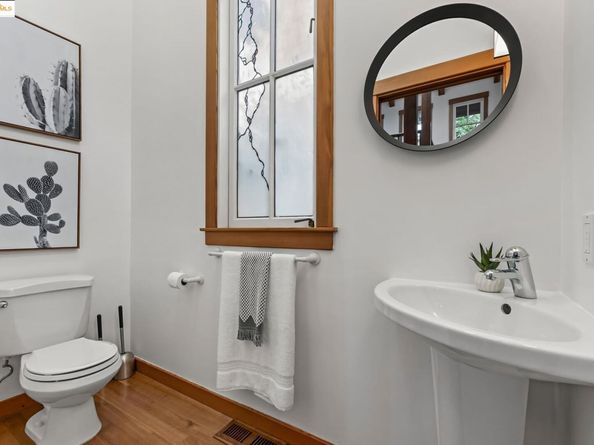 105 Vicente, Berkeley CA 94705