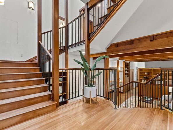 105 Vicente, Berkeley CA 94705