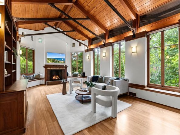 105 Vicente, Berkeley CA 94705