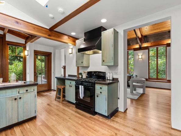 105 Vicente, Berkeley CA 94705