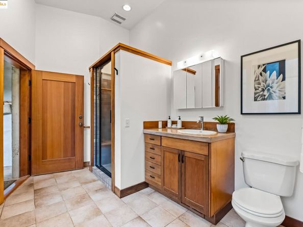 105 Vicente, Berkeley CA 94705