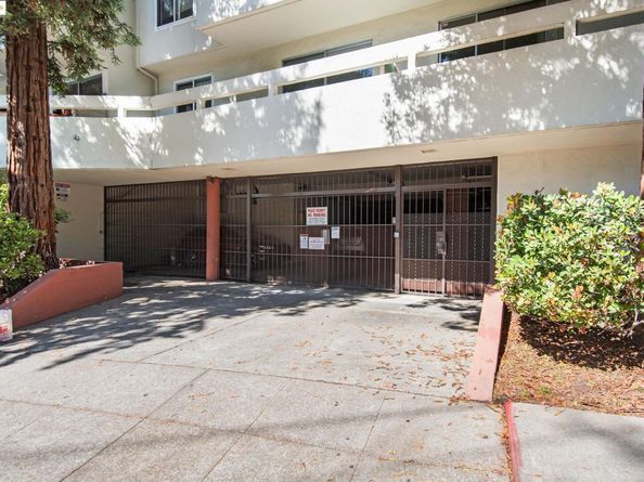 288 Whitmore St 310B, Oakland CA 94611