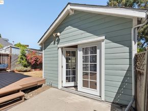 1020 E 19th St, Oakland CA 94606