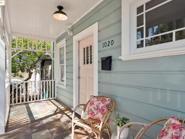 1020 E 19th St, Oakland CA 94606