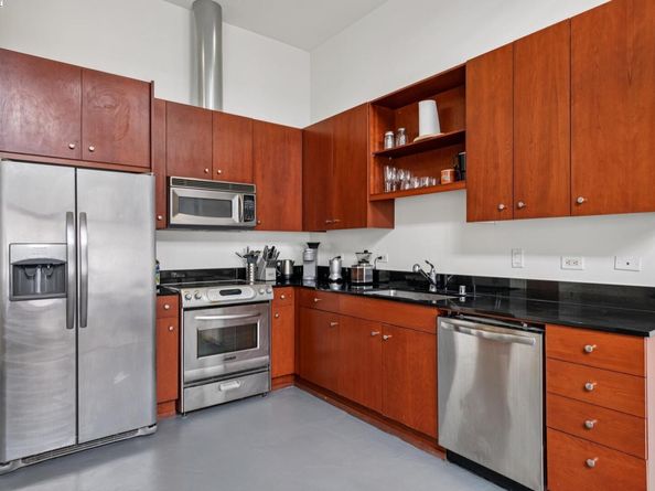 801 Clay St, Oakland CA 94607