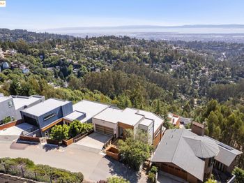 25 Diablo Dr