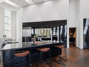 6343 Skyline Blvd, Oakland CA 94611