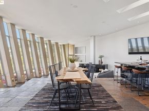 6343 Skyline Blvd, Oakland CA 94611