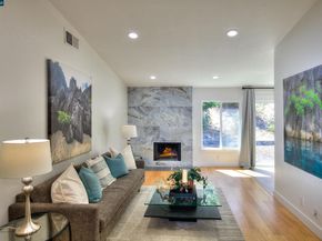 118 Sparrow Dr, Hercules CA 94547
