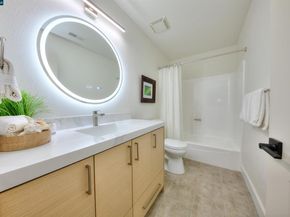 118 Sparrow Dr, Hercules CA 94547
