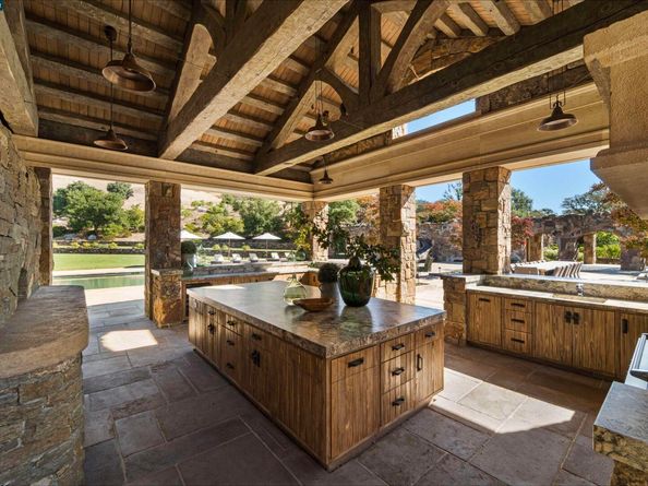 7 Country Oak Ln, Alamo CA 94507