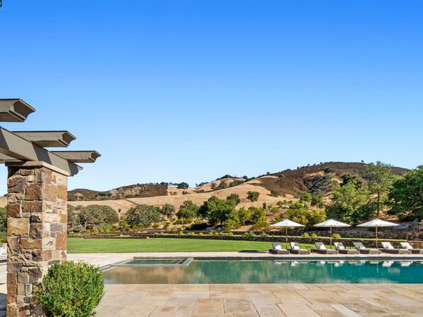 7 Country Oak Ln, Alamo CA 94507